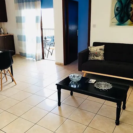 Athanasia City Apartamento