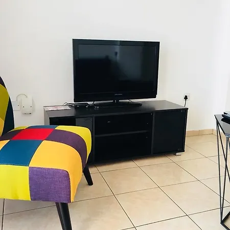 Athanasia City Apartamento