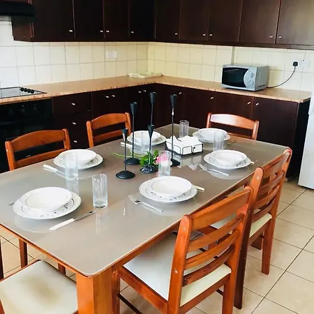 Apartament Athanasia City